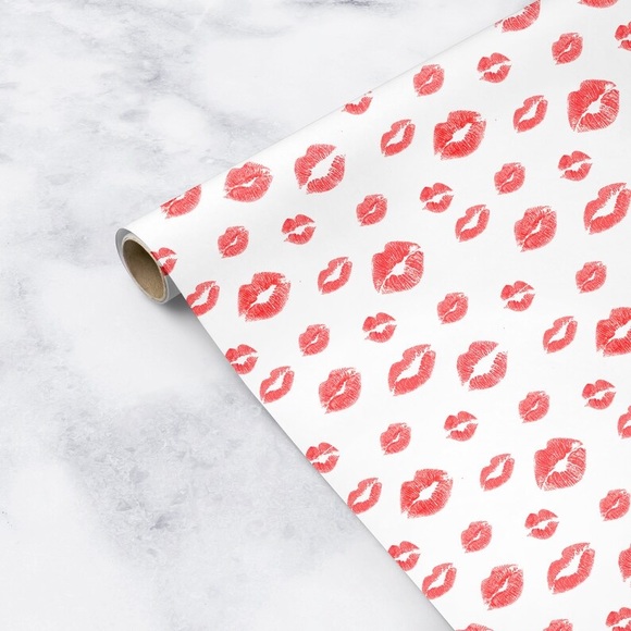 Kisses Gift Wrapping Bridal Shower Anniversary Red Lips Gift Wrap Roll -6FT Roll - Picture 3 of 4